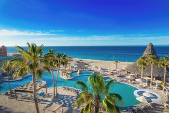 3 outdoor pools, pool umbrellas, pool loungers