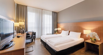 Daily buffet breakfast (EUR 19 per person)