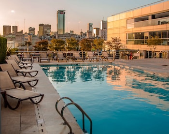 3 Bars/Lounges, Bar im Pool, Poolbar