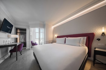 1 chambre, minibar, coffres-forts dans les chambres