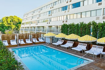 Bar (in der Unterkunft)