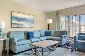 3 outdoor pools, open 7:00 AM to 11:00 PM, pool umbrellas, sun loungers