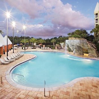 3 outdoor pools, open 7:00 AM to 11:00 PM, pool umbrellas, sun loungers