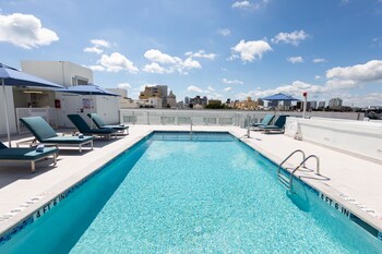 Traditional Room, 1 King Bed