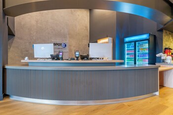 Snack bar
