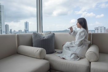 Salas de tratamiento para parejas, un sauna, baño turco