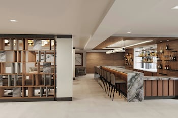 Bar-salon dans le hall