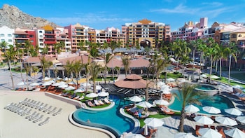 5 outdoor pools, open 9:00 AM to 9:00 PM, pool umbrellas, sun loungers