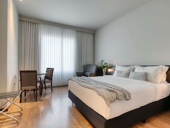 1 habitación, minibar, caja de seguridad en la habitación y escritorio