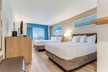 Room, 2 Double Beds, Accessible (Mobility Roll in Shower) | 1 bedroom, premium bedding, pillowtop beds, in-room safe