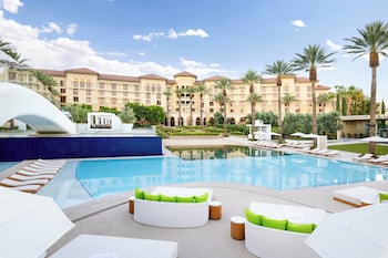 Outdoor pool, open 10:00 AM to 7:00 PM, cabanas (surcharge)