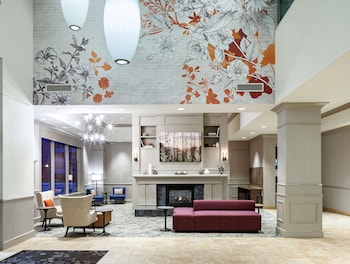 Breakfast served, American cuisine