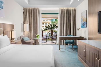 Deluxe-Suite, 1 King-Bett | Blick vom Balkon