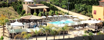 White sand, beach shuttle