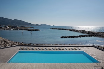 Desayuno buffet todos los días (con cargo)