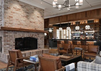 Literie de qualité, minibar, coffre-fort, décor unique