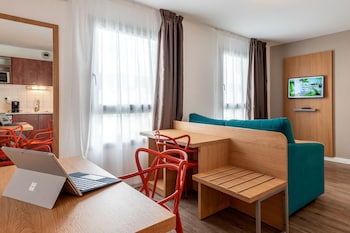 Appartement, 1 chambre | Coffres-forts dans les chambres, bureau, chambres insonorisées