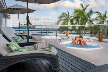 Sun deck