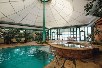 Suite, 1 King Bed, Courtyard View (Native American Suite) | Courtyard view