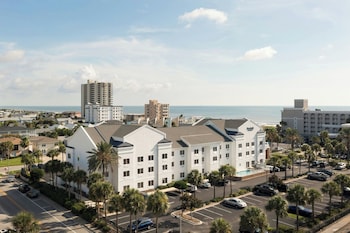 Tägliches inbegriffenes kontinentales Frühstück