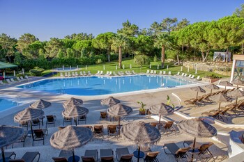 Indoor pool, 2 outdoor pools, pool umbrellas, sun loungers