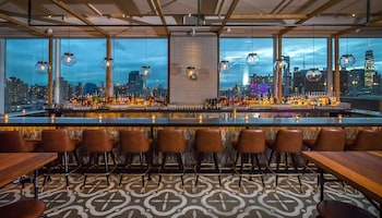 Suite (Penthouse)