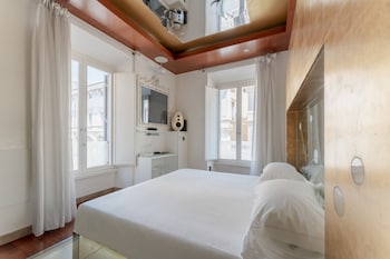 Junior Suite, 1 King Bed, Bathtub, City View