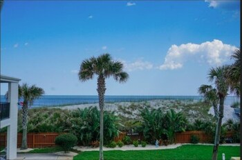 Outdoor pool, open 8:00 AM to 8:00 PM, pool umbrellas, sun loungers
