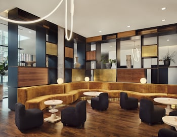 Premier Room, Poolside | Balcony