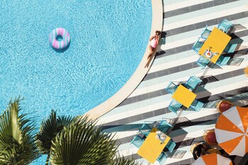 Piscina stagionale all'aperto