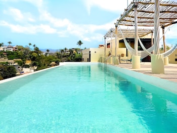 Literie de qualité supérieure, coffres-forts dans les chambres, bureau