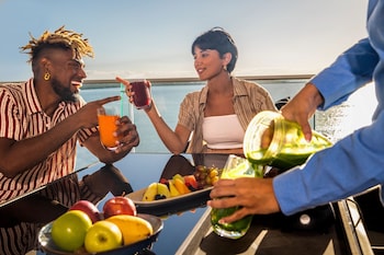 Playa privada en los alrededores y traslado desde/hacia la playa gratis