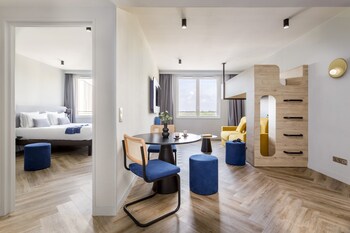 Buffet déjeuner (19 EUR par personne)