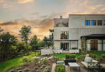 Two Bedroom Pendry Suite | Terrace/patio