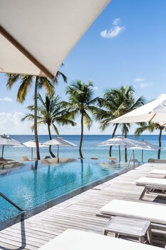 Beachfront Bungalow | Desk, laptop workspace, iron/ironing board, cribs/infant beds