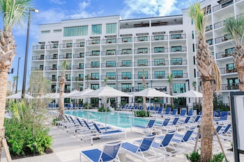 2 outdoor pools, cabanas (surcharge), pool umbrellas