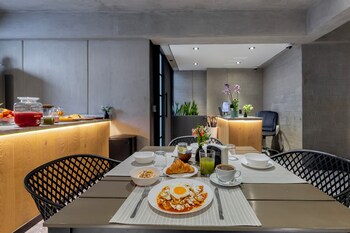 Premium Loft, Balcony, Courtyard Area | In-room safe, individually decorated, individually furnished, desk