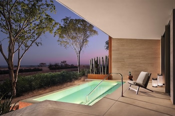 Premier Suite, Patio, Partial Ocean View (Plunge Pool) | Premium bedding, down comforters, pillowtop beds, free minibar items