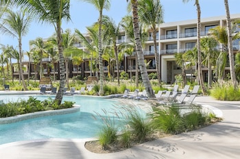 Bungalow, 2 Queen-Betten, Meerseite (Club Azure)