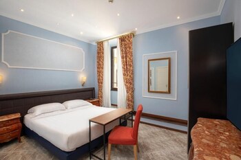 Superior Triple Room | City view
