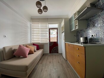 Elite Room, 1 Queen Bed, Beachside | Terrace/patio