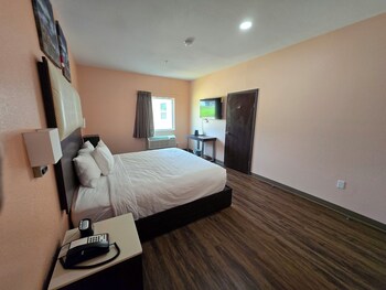 Family Single Room, City View