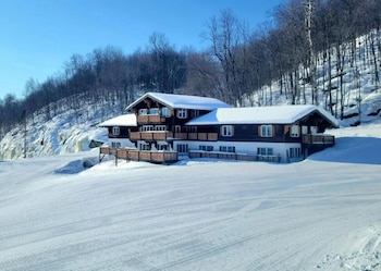 Chalet familial | Aire de séjour