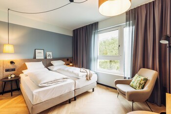 1 bedroom, hypo-allergenic bedding, in-room safe, free WiFi