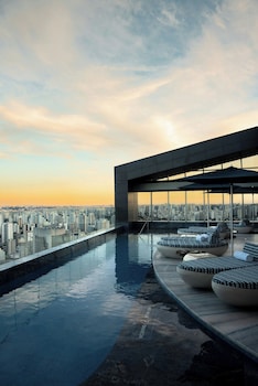 Piscina externa