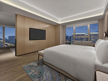 Presidential Suite, Multiple Beds | City view