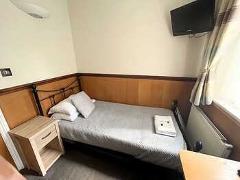 Dobbeltrom | Skrivebord, skrivebord for bærbar PC og strykejern/-brett