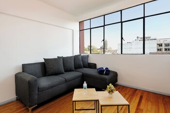2 bedrooms, blackout curtains, iron/ironing board, free WiFi