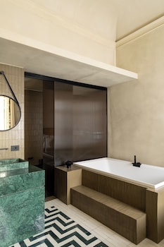 In-room safe, blackout curtains, soundproofing, iron/ironing board