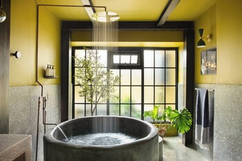 Deluxe Apartment, 1 Queen Bed, Terrace | Terrace/patio